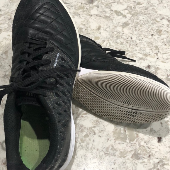 Nike Hyperfuse - Picture 3 of 4